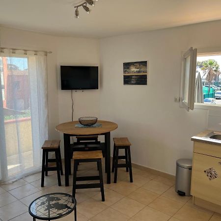 Plein Sud, Bel Appartement 20 Metres De La Plage La Capte อิแยร์ ภายนอก รูปภาพ