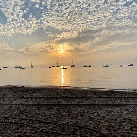 Plein Sud, Bel Appartement 20 Metres De La Plage La Capte อิแยร์ ภายนอก รูปภาพ